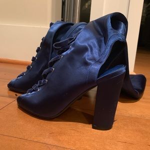 Guess Satin Boots